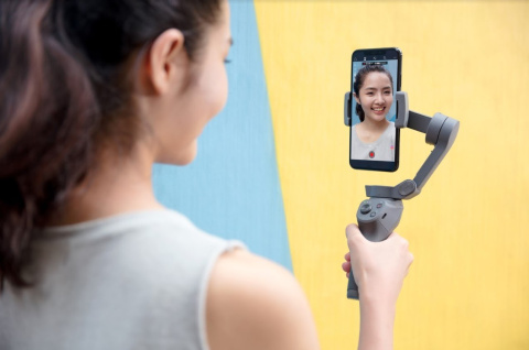 DJI Osmo Mobile 3 Combo
