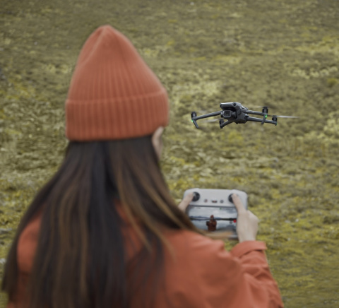 Dron DJI Mavic 3 Classic (RC)