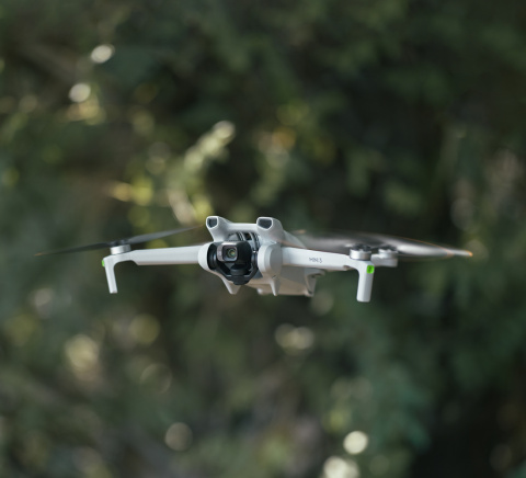 Dron DJI Mini 3 Fly More Combo (RC-N1)