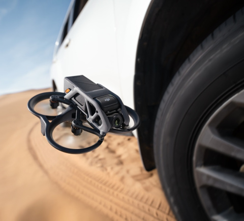 Dron DJI Avata Fly Smart Combo