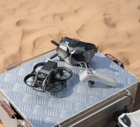 Dron DJI Avata Fly Smart Combo