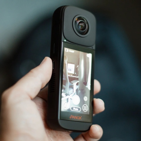 Labpano PanoX V2 - kamera sferyczna 5.7k