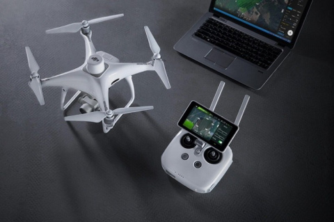 Dron do mapowania terenu DJI Phantom 4 RTK