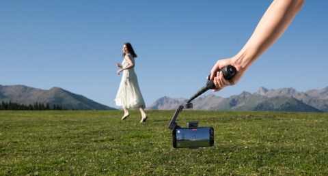 DJI Osmo Mobile 8 gimbal do smartfonów