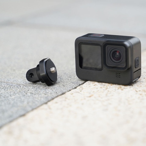 Adapter z gwintem 1/4" do kamer sportowych - Telesin