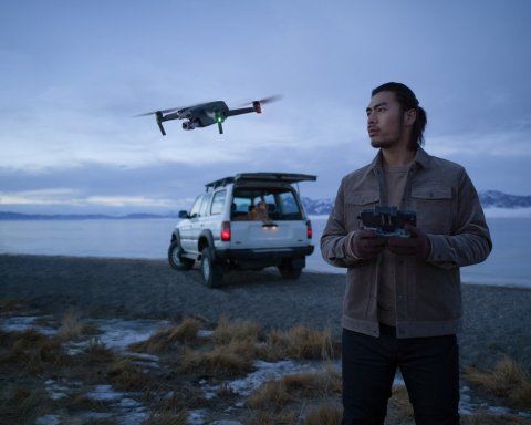 Dron DJI Air 2S (Mavic Air 2S) Fly More Combo