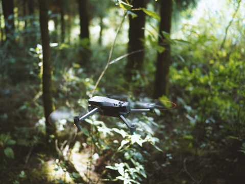 Dron DJI Mavic 3 Cine Premium Combo