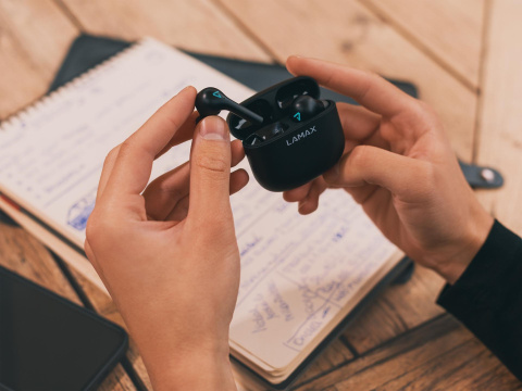 Słuchawki bezprzewodowe dokanałowe LAMAX Trims1 - czarne