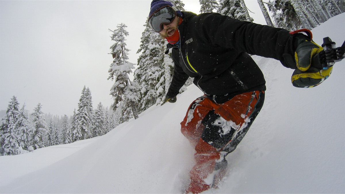 O czym pamiętać nagrywając zimą kamerą GoPro?
